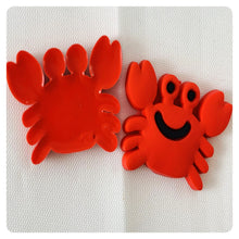 Load image into Gallery viewer, Set of 2 - PVC Resin - Red Crab
