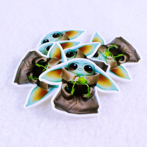 Set of 2 - Planar Resin - The Child - Alien -Frog